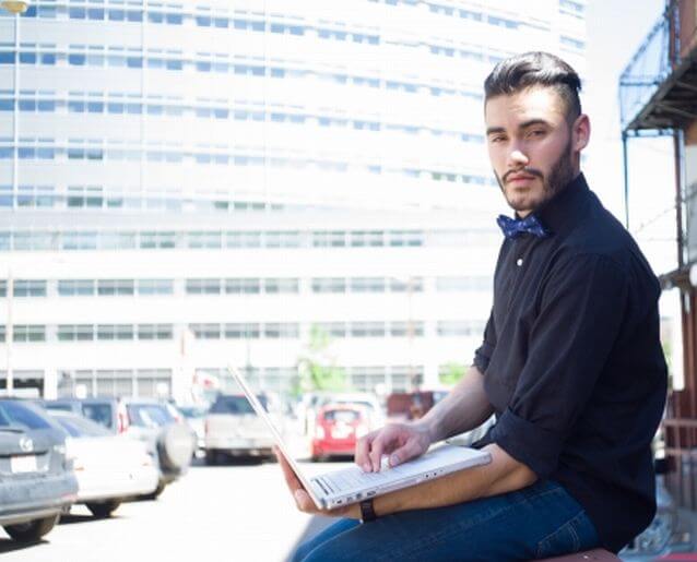 2019年夏のバーバースタイルビジネスマン