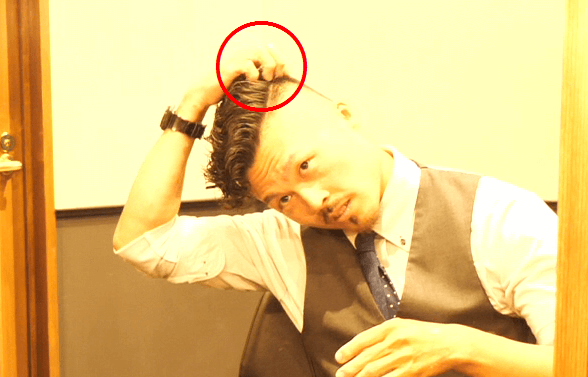 ジェルは角にたくさんつける