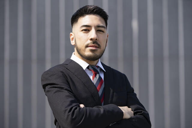 剛毛を解決する理容師