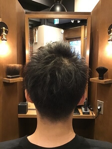 刈り上げ×束感ミディアム3