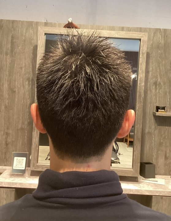 スパイキーショート×刈り上げ