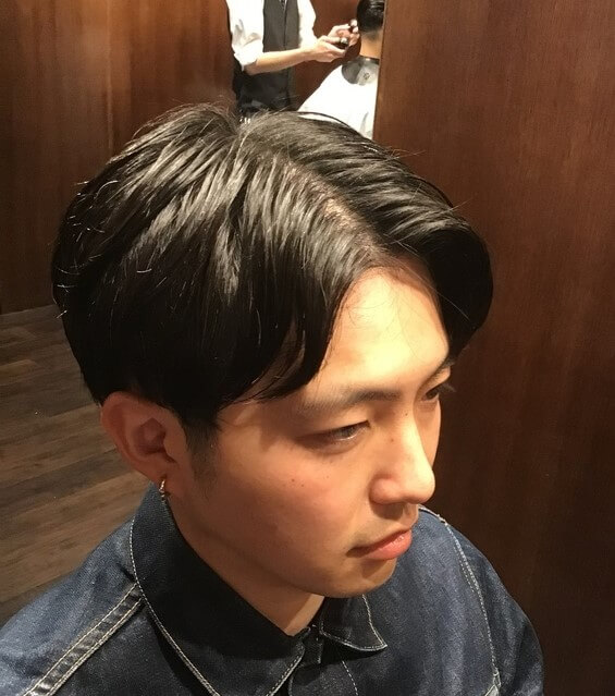 センターパート×ツーブロック