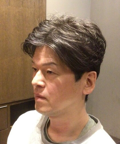 ナチュラルツーブロック×センターパート1