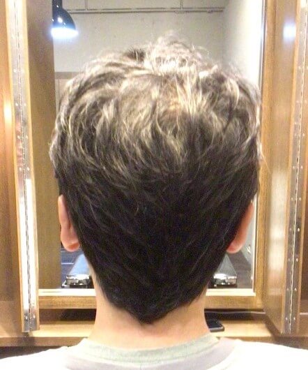 ナチュラルツーブロック×センターパート3