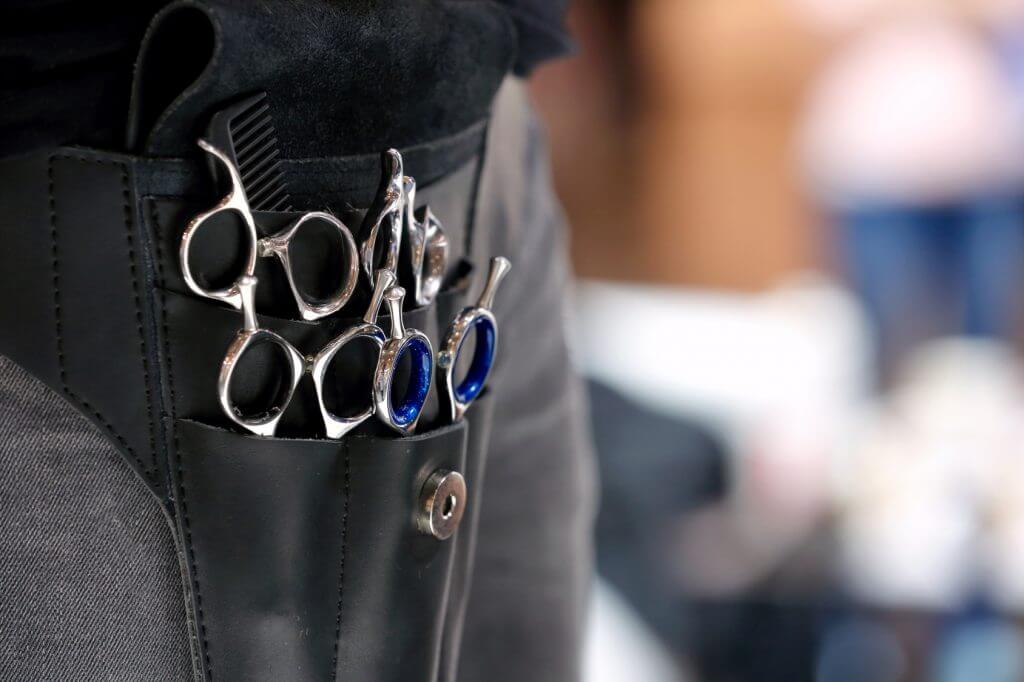 美容室とハサミ