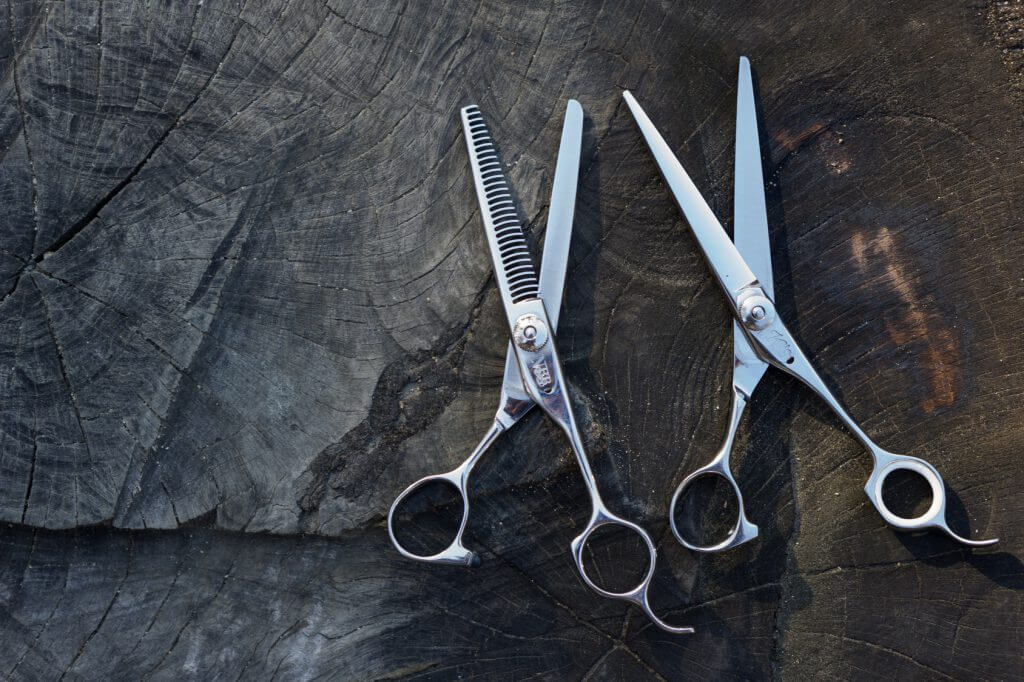 ハサミ　美容室　理容室